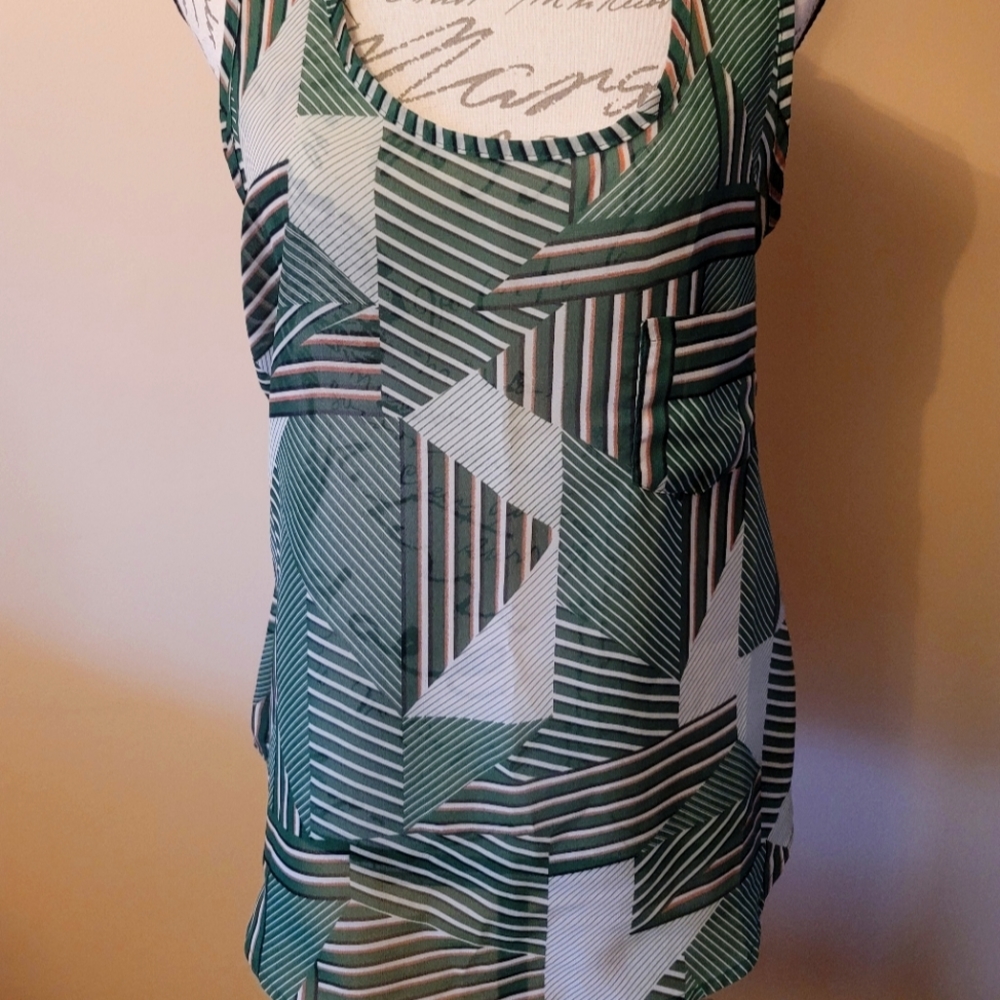 NWOT Mine Women's Geometric Sheer Top